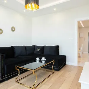  Апартаменты Aura Sky By Renters